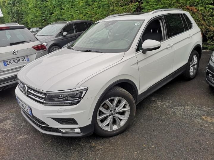 VOLKSWAGEN TIGUAN 2017 wvgzzz5nzhw409195