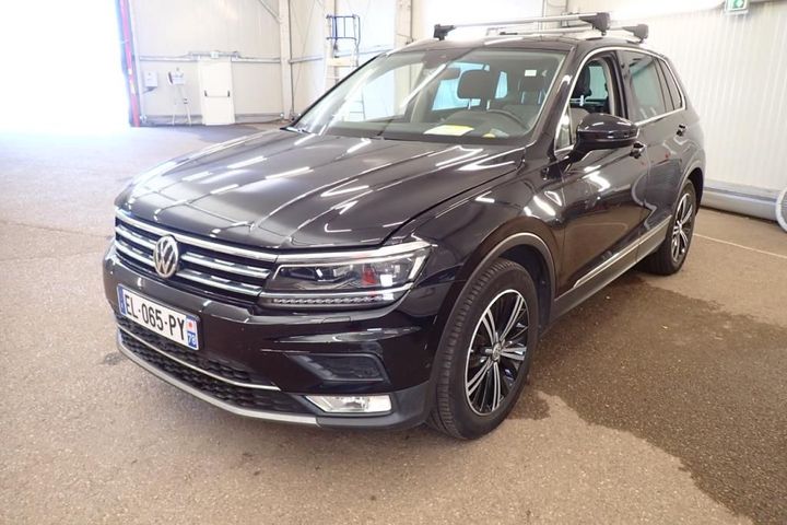 VOLKSWAGEN TIGUAN 2017 wvgzzz5nzhw410520