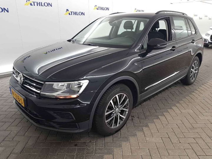 VOLKSWAGEN TIGUAN 2017 wvgzzz5nzhw419533