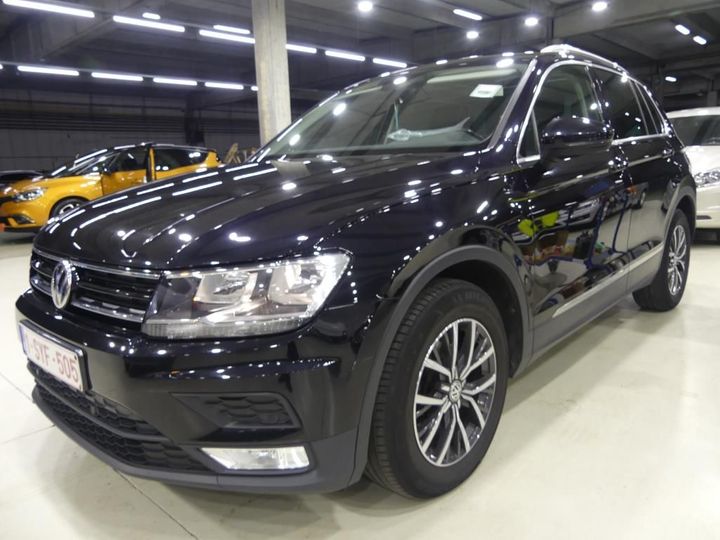 VOLKSWAGEN TIGUAN 2017 wvgzzz5nzhw425156