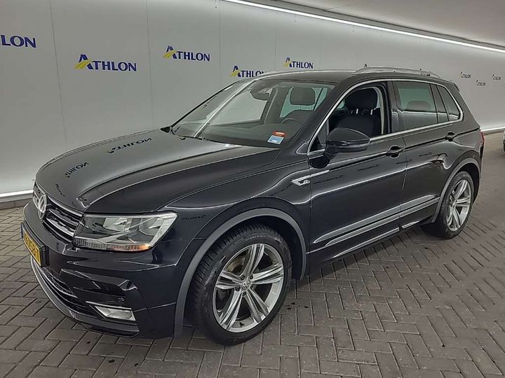 VOLKSWAGEN TIGUAN 2017 wvgzzz5nzhw430688