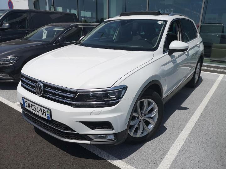 VOLKSWAGEN TIGUAN 2017 wvgzzz5nzhw437528