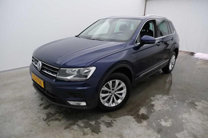 VOLKSWAGEN TIGUAN&#3916 2017 wvgzzz5nzhw438283