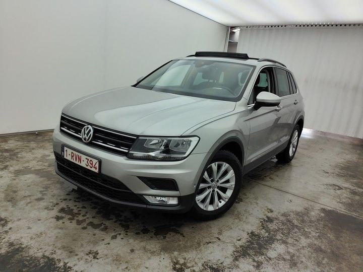 VOLKSWAGEN TIGUAN &#3916 2017 wvgzzz5nzhw804365