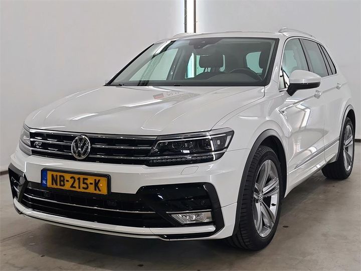 VOLKSWAGEN TIGUAN 2017 wvgzzz5nzhw830497