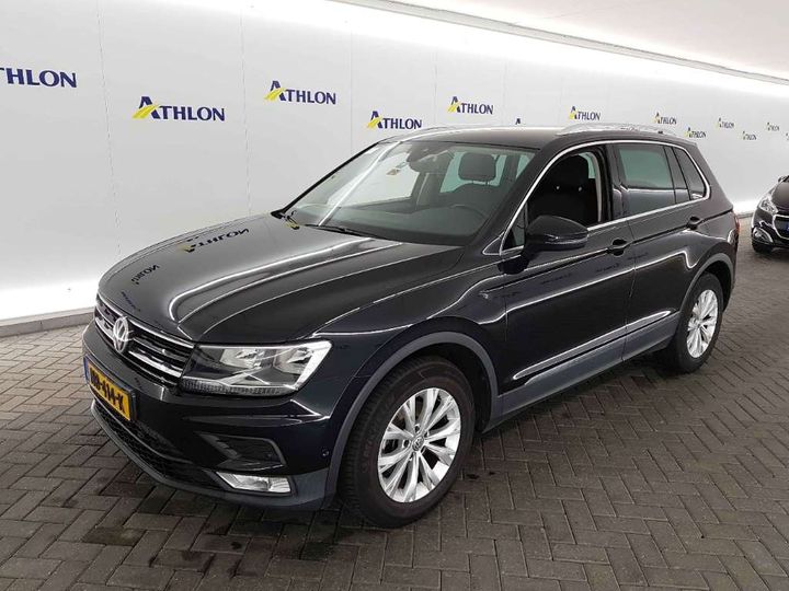 VOLKSWAGEN TIGUAN 2017 wvgzzz5nzhw833541