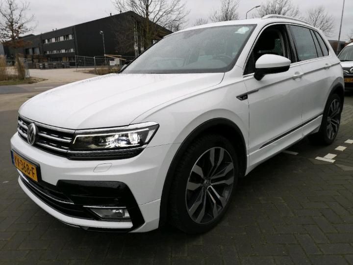 VOLKSWAGEN TIGUAN 2017 wvgzzz5nzhw836814