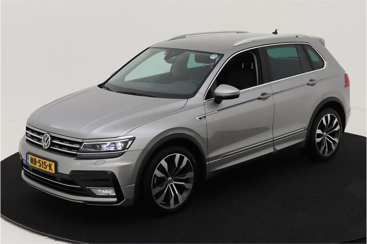 VOLKSWAGEN TIGUAN 2017 wvgzzz5nzhw852313