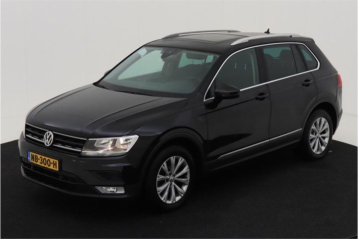 VOLKSWAGEN TIGUAN 2017 wvgzzz5nzhw861301