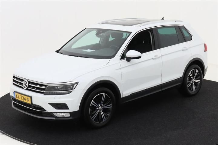 VOLKSWAGEN TIGUAN 2017 wvgzzz5nzhw863330