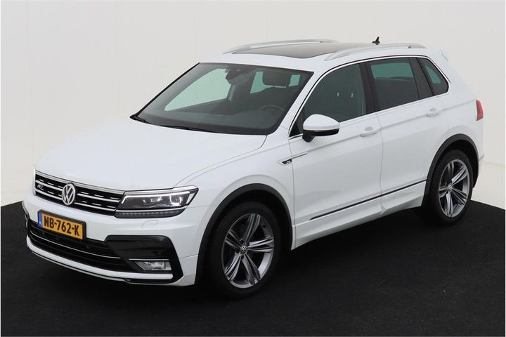 VOLKSWAGEN TIGUAN 2017 wvgzzz5nzhw864934