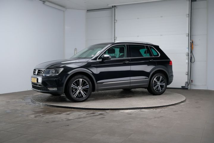 VOLKSWAGEN TIGUAN 2017 wvgzzz5nzhw870177