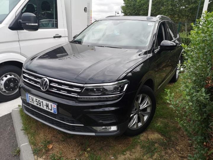 VOLKSWAGEN TIGUAN 2017 wvgzzz5nzhw883826