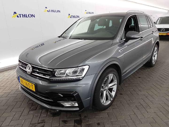 VOLKSWAGEN TIGUAN 2017 wvgzzz5nzhw886905