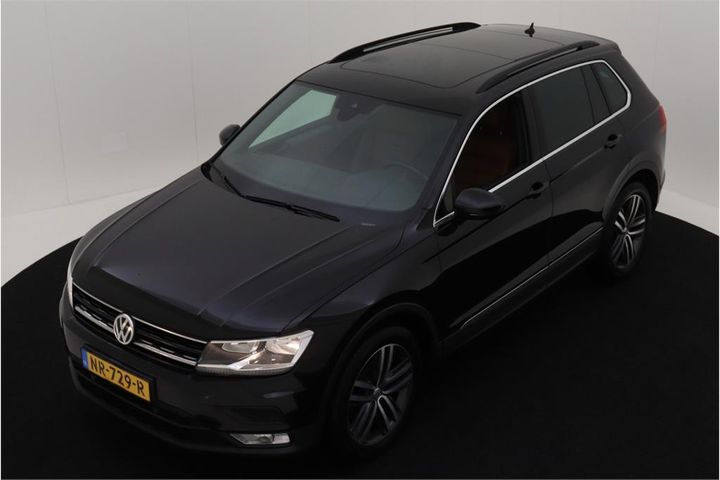 VOLKSWAGEN TIGUAN 2017 wvgzzz5nzhw898635