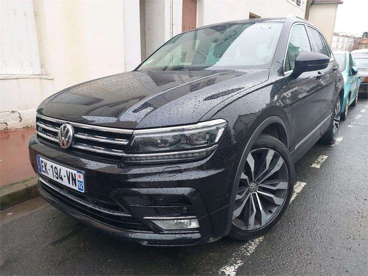 VOLKSWAGEN TIGUAN 2017 wvgzzz5nzhw903404