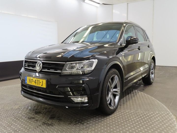 VOLKSWAGEN TIGUAN 2017 wvgzzz5nzhw903441