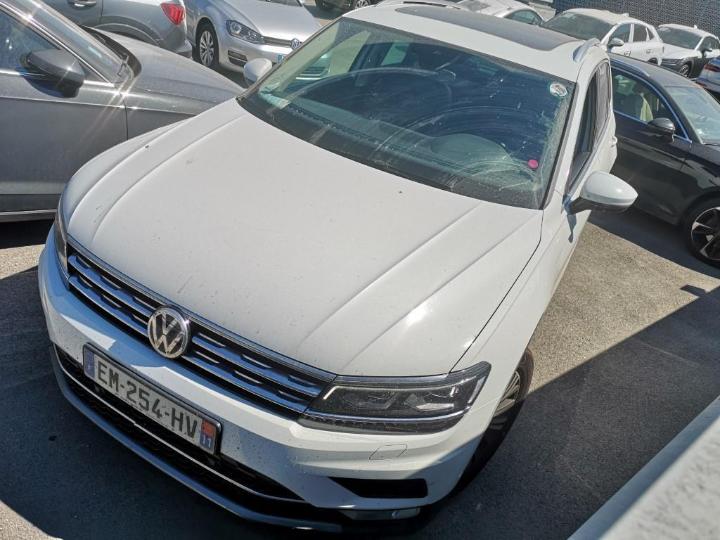 VOLKSWAGEN TIGUAN 2017 wvgzzz5nzhw907751