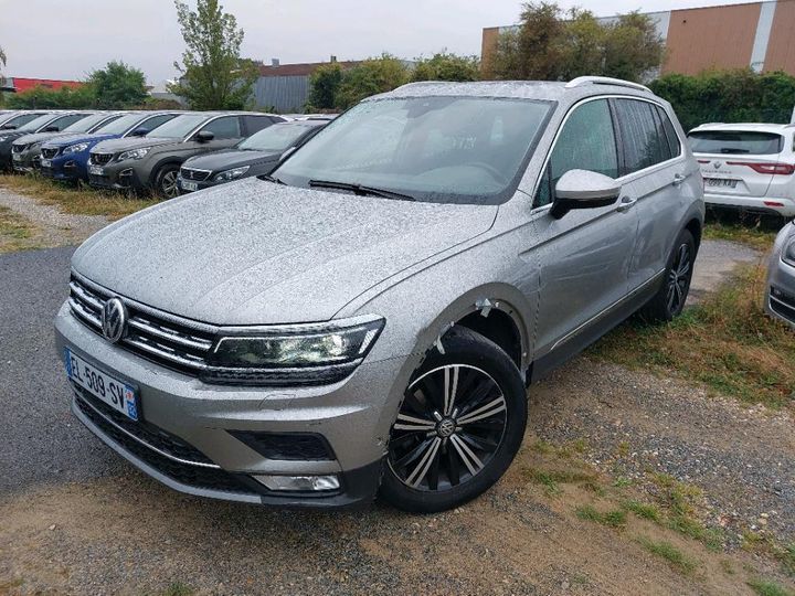 VOLKSWAGEN TIGUAN 2017 wvgzzz5nzhw912608