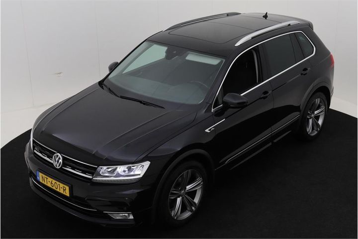 VOLKSWAGEN TIGUAN 2017 wvgzzz5nzhw922752