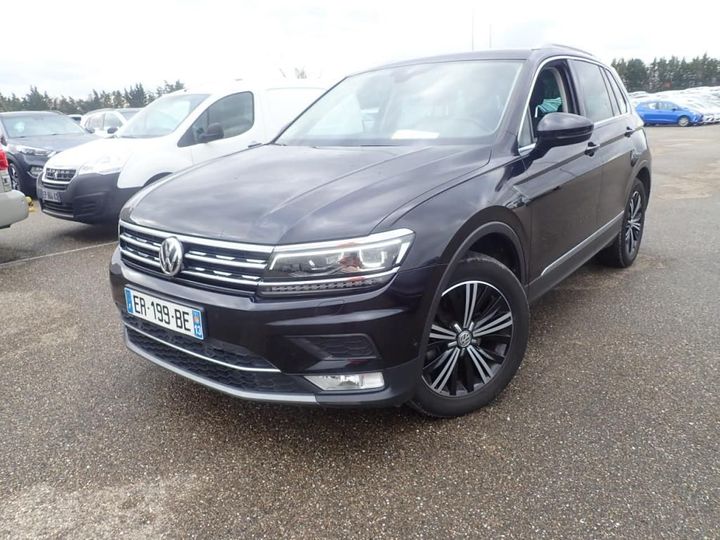 VOLKSWAGEN TIGUAN 2017 wvgzzz5nzhw930140