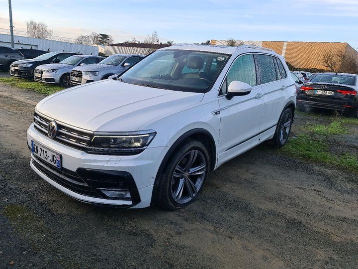 VOLKSWAGEN TIGUAN 2017 wvgzzz5nzhw934479