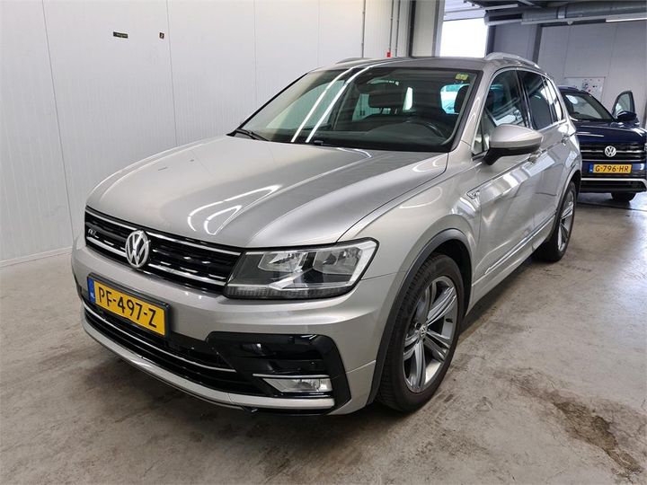 VOLKSWAGEN TIGUAN 2017 wvgzzz5nzhw937099