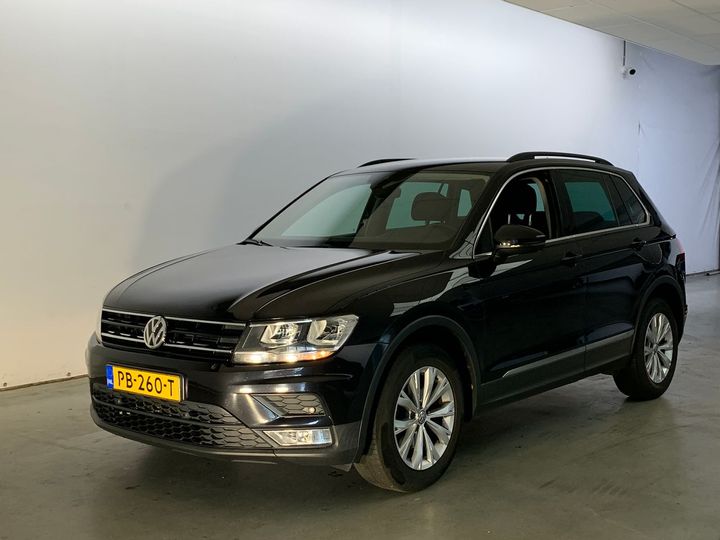 VOLKSWAGEN TIGUAN 2017 wvgzzz5nzhw937288