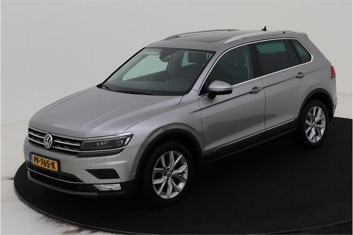 VOLKSWAGEN TIGUAN 2017 wvgzzz5nzhw938851