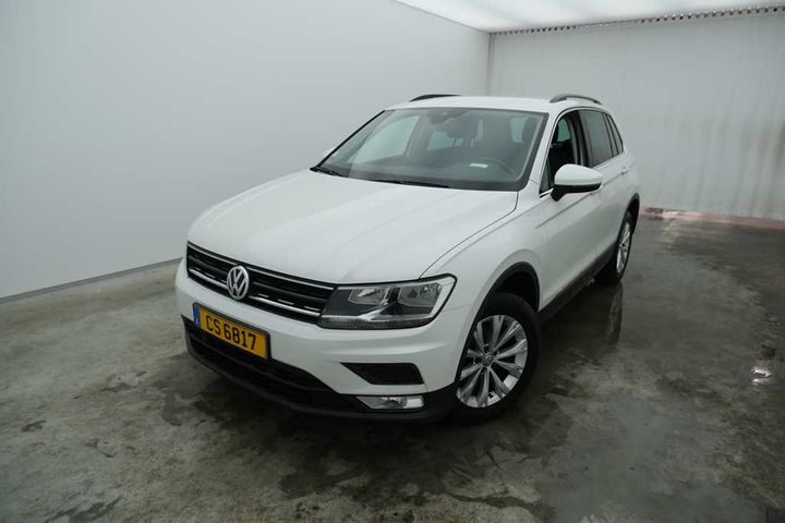 VOLKSWAGEN TIGUAN&#3916 2017 wvgzzz5nzhw941066