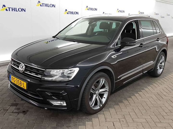 VOLKSWAGEN TIGUAN 2017 wvgzzz5nzhw941148