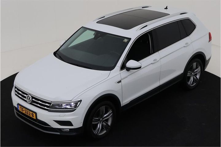 VOLKSWAGEN TIGUAN ALLSPACE 2018 wvgzzz5nzjm060508