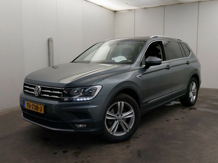 VOLKSWAGEN TIGUAN 2018 wvgzzz5nzjm062214