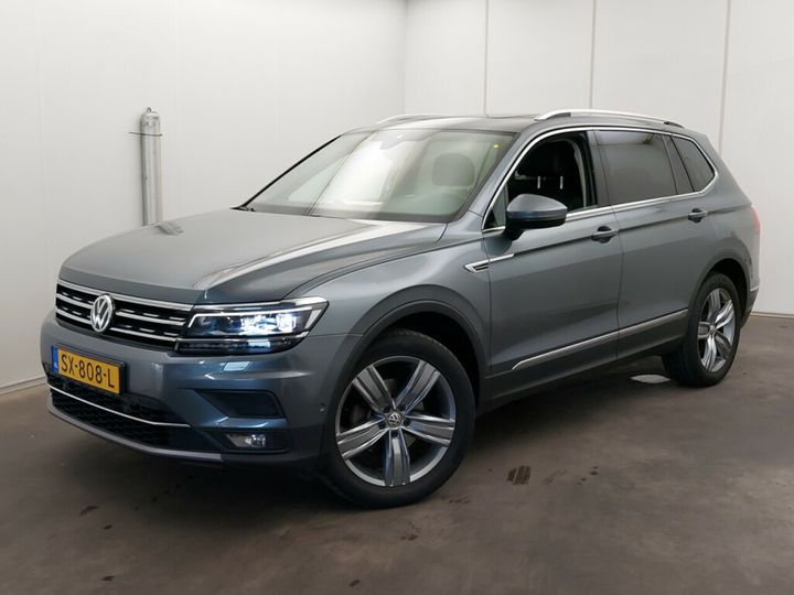 VOLKSWAGEN TIGUAN 2018 wvgzzz5nzjm069609