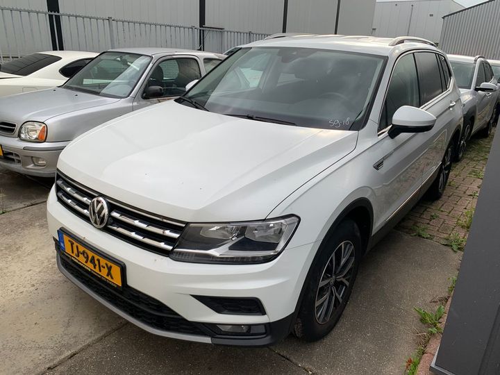 VOLKSWAGEN TIGUAN ALLSPACE 2017 wvgzzz5nzjm069890