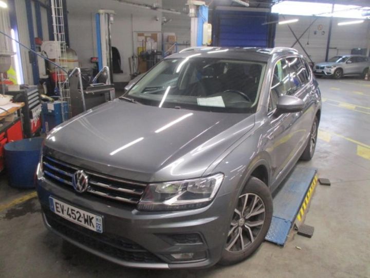 VOLKSWAGEN TIGUAN ALLSPACE 2018 wvgzzz5nzjm070259