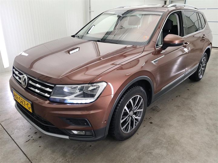 VOLKSWAGEN TIGUAN 2018 wvgzzz5nzjm072535