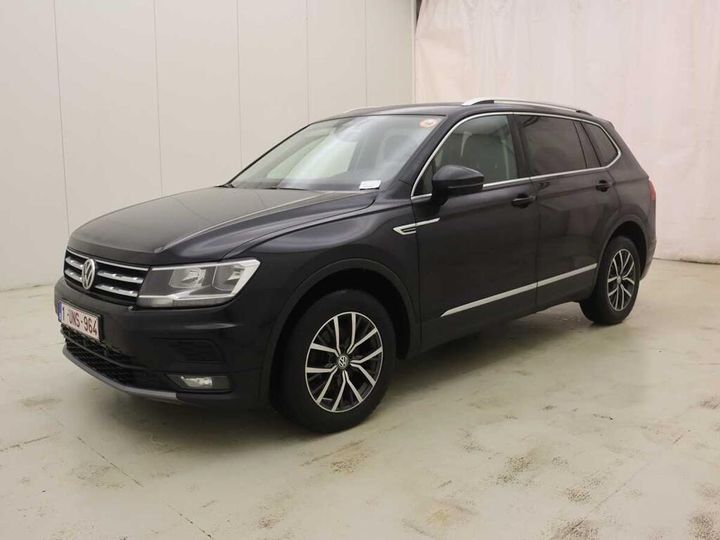 VOLKSWAGEN TIGUAN 2018 wvgzzz5nzjm077341