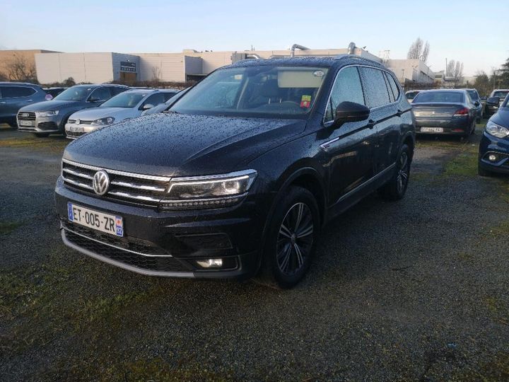 VOLKSWAGEN TIGUAN ALLSPACE 2018 wvgzzz5nzjm077421