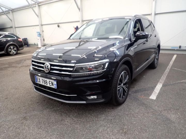 VOLKSWAGEN TIGUAN ALLSPACE 2018 wvgzzz5nzjm093911