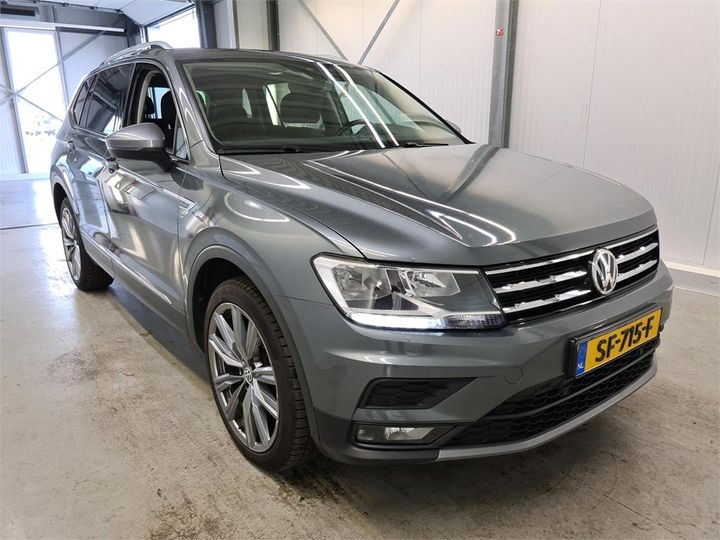 VOLKSWAGEN TIGUAN 2018 wvgzzz5nzjm099379