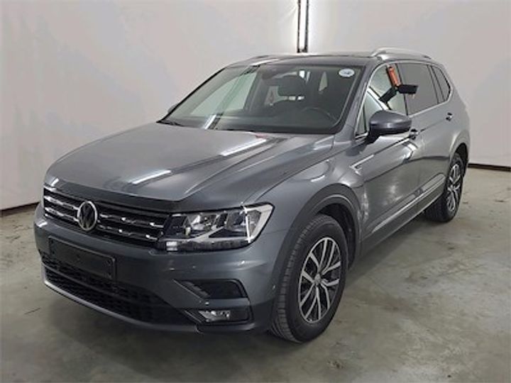 VOLKSWAGEN TIGUAN 2018 wvgzzz5nzjm101206