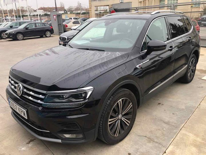 VOLKSWAGEN TIGUAN 2018 wvgzzz5nzjm127950