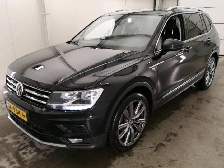 VOLKSWAGEN TIGUAN 2018 wvgzzz5nzjm128263