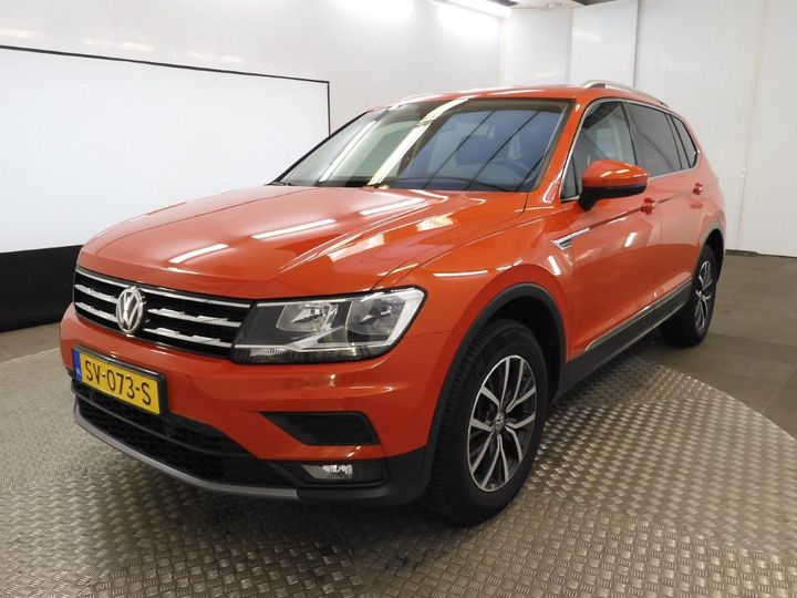 VOLKSWAGEN TIGUAN ALLSPACE 2018 wvgzzz5nzjm145439