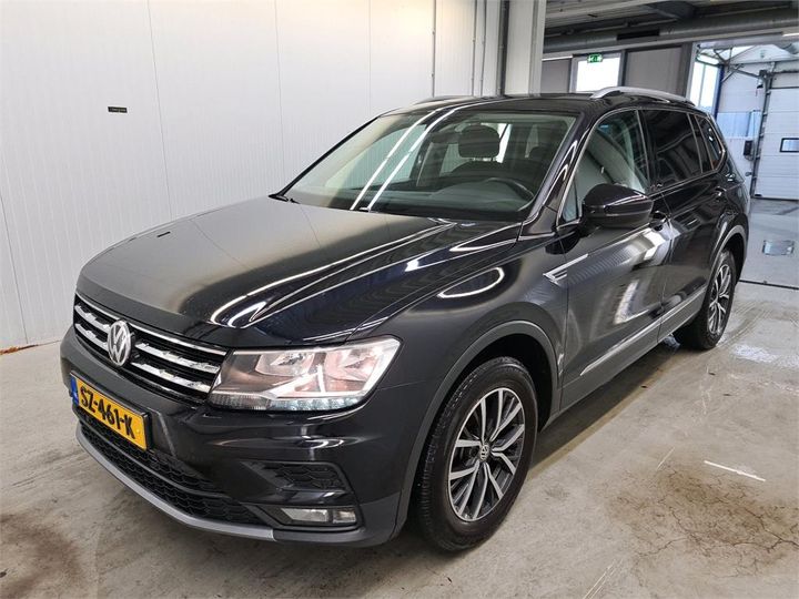 VOLKSWAGEN TIGUAN 2018 wvgzzz5nzjm149871