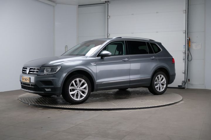 VOLKSWAGEN TIGUAN ALLSPACE 2018 wvgzzz5nzjm152539