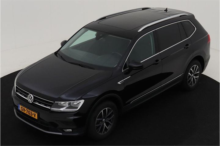 VOLKSWAGEN TIGUAN ALLSPACE 2018 wvgzzz5nzjm153358