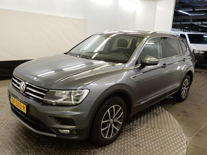 VOLKSWAGEN TIGUAN ALLSPACE 2018 wvgzzz5nzjm156104