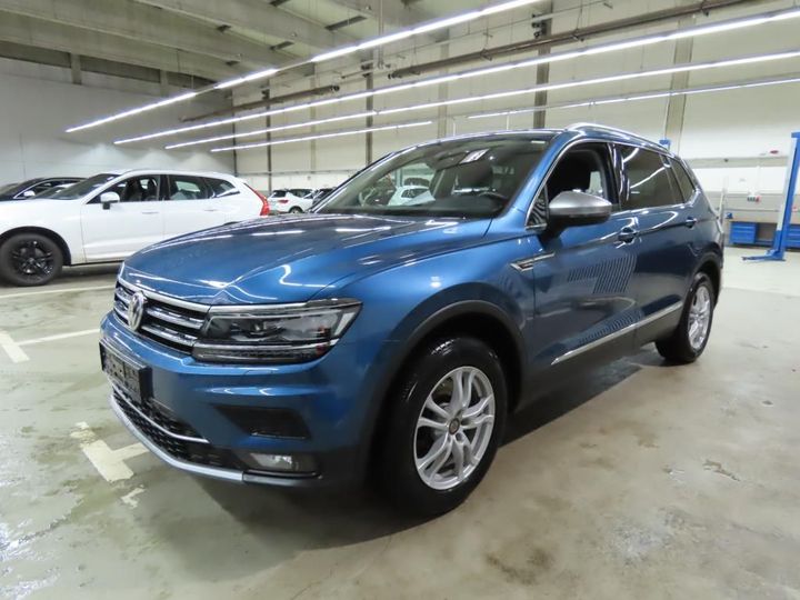 VOLKSWAGEN TIGUAN 2018 wvgzzz5nzjm158092